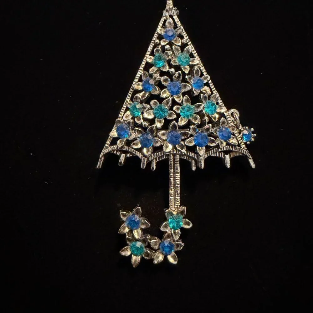 VTG Blue rhinestone Umbrella brooch pin silver tone Flowers‎ 00s sparkle